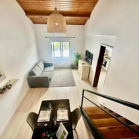 Azores Pedra J - F 公寓 *